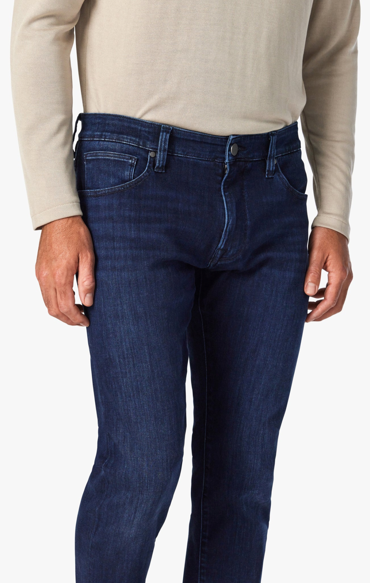 Elevate any occasion in this pair of sleek, dark-wash jeans cut from denim with a luxe look and feel. Made for movement with a higher proportion of elastane, this pair still maintains the texture of an authentic jean. A modern straight leg feels just roomy enough while flattering from every angle.