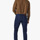 Dress up the everyday with this dark-wash jean designed with a streamlined slim leg and denim that has a luxe look and feel. The fabrication has a higher proportion of elastane for maximum stretch, all while maintaining the appearance of an authentic, elegant jean.