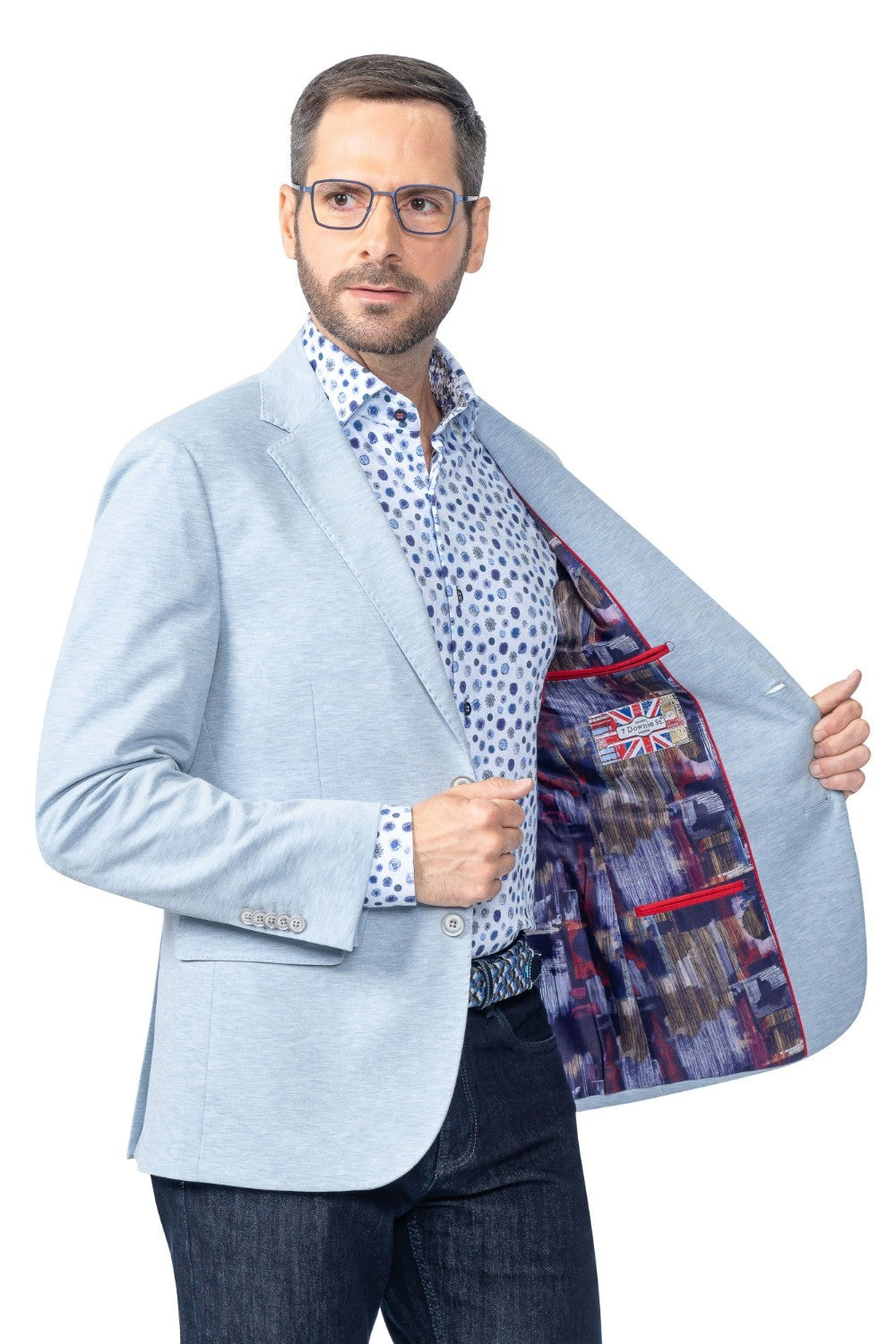 Experience ultimate style and performance with the 7 Downie St. LOGAN Sport Jacket. This modern and sleek jacket combines fashion and function with its unique design and high-quality material. Whether hitting the town or hitting the gym, this jacket will keep you looking and feeling your best. Upgrade your wardrobe with the LOGAN Sport Jacket and elevate your active lifestyle!