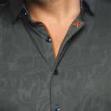 This is a collection of comfortable, performance stretch, fashionable dressy and casual shirts. Stand out from the crowd, thanks to Au Noirs cleaver use of contrasting patterns and sophisticated details. Comfortable with a high quality, performance stretch cotton fabric. 