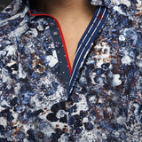 This is a collection of comfortable, performance stretch, fashionable dressy and casual shirts. Stand out from the crowd, thanks to Au Noirs cleaver use of contrasting patterns and sophisticated details. Comfortable with a high quality, performance stretch cotton fabric.