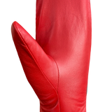 The Sarah Fingermitt is a snug and cozy winter accessory, featuring a sheep leather exterior. Its plush silky pile lining, combined with Mirafil Silver insulation, ensures you stay warm and comfortable.
