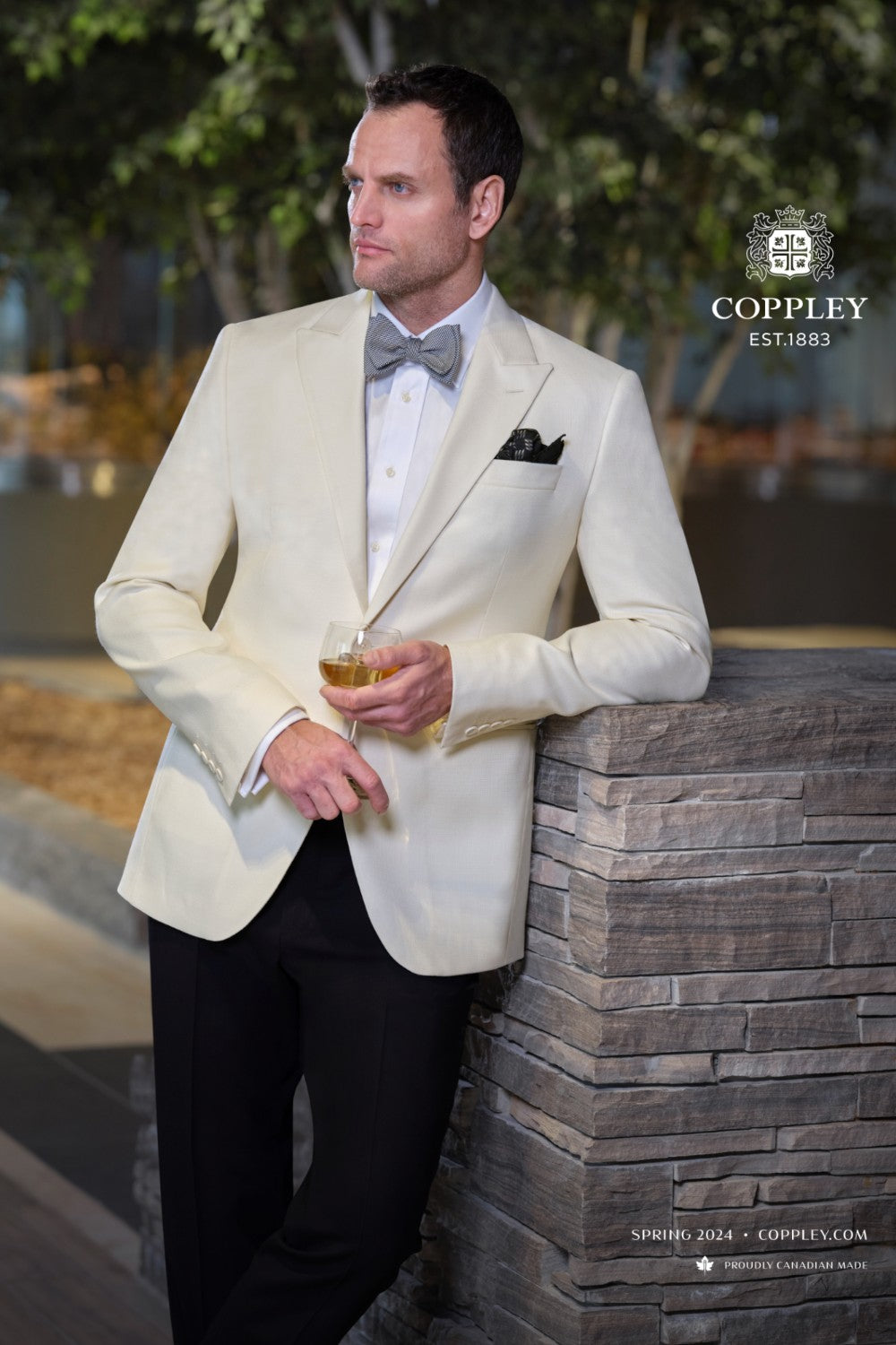 COPPLEY Modern Fit Attivo Grey Plaid Suit