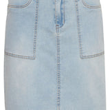 Get ready to strut your stuff in the Cream Zelina Denim Skirt! This knee-length skirt features a pork chop pocket and convenient belt loops. The subtle colour stitch detail on the back pockets adds a touch of playfulness to your look. Say hello to your new go-to skirt!