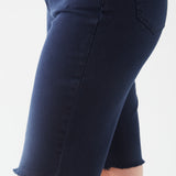 Effortlessly stylish and comfortable, the FDJ Suzanne Bermuda Short in navy is a must-have for any wardrobe.