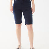 Effortlessly stylish and comfortable, the FDJ Suzanne Bermuda Short in navy is a must-have for any wardrobe.
