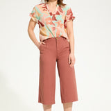 Stay cool with the FDJ Crinkle Printed Blouse. Made from 100% cotton, this floral print top is perfect for any casual occasion. Its crinkle texture adds a unique touch that will make you stand out in style.