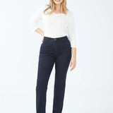 FDJ Supreme Denim Peggy Straight Leg in PETITE Pleasant Wash