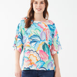 Add a pop of colour with this playful FDJ Printed Raglan Top. The bold tropical print is denim-friendly and also pairs perfectly with white for a striking summer look. (Yes, it's as fabulous as it sounds!)