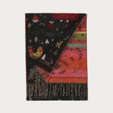 Christmas can come! The scarf with cheerful Christmas motifs from FRAAS spreads good cheer and creates a Christmas atmosphere. The woven scarf is 35 x 200 cm in size and made of extra soft cashmink, the specialty from FRAAS. Keeps out the cold and moisture and is also suitable for allergy sufferers. The scarf MADE IN GERMANY is the ideal companion for everyone who loves Christmas.