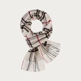 We love the cashmink scarf with the famous FRAAS check! The extra soft woven scarf keeps you warm and is also ideal for allergy sufferers because it contains no animal hair. Cashmink is made from high-quality polyacrylic fibers and is elaborately processed and refined at FRAAS. The 35 x 200 cm scarf with the striking check pattern - also known as FRAAS Plaid - is MADE IN GERMANY and Oeko-Tex certified. It rounds off any outfit, whether sporty, casual or elegant.