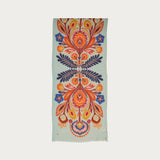 This boho style stole is playful and romantic. The 70 x 180 cm scarf from FRAAS with a floral print and openwork pattern is made from a wool blend and is the ideal accessory for cooler days. Put the stole around your shoulders or wrap it around your neck. Thanks to the bright colours of the floral print, this accessory is a real eye-catcher.