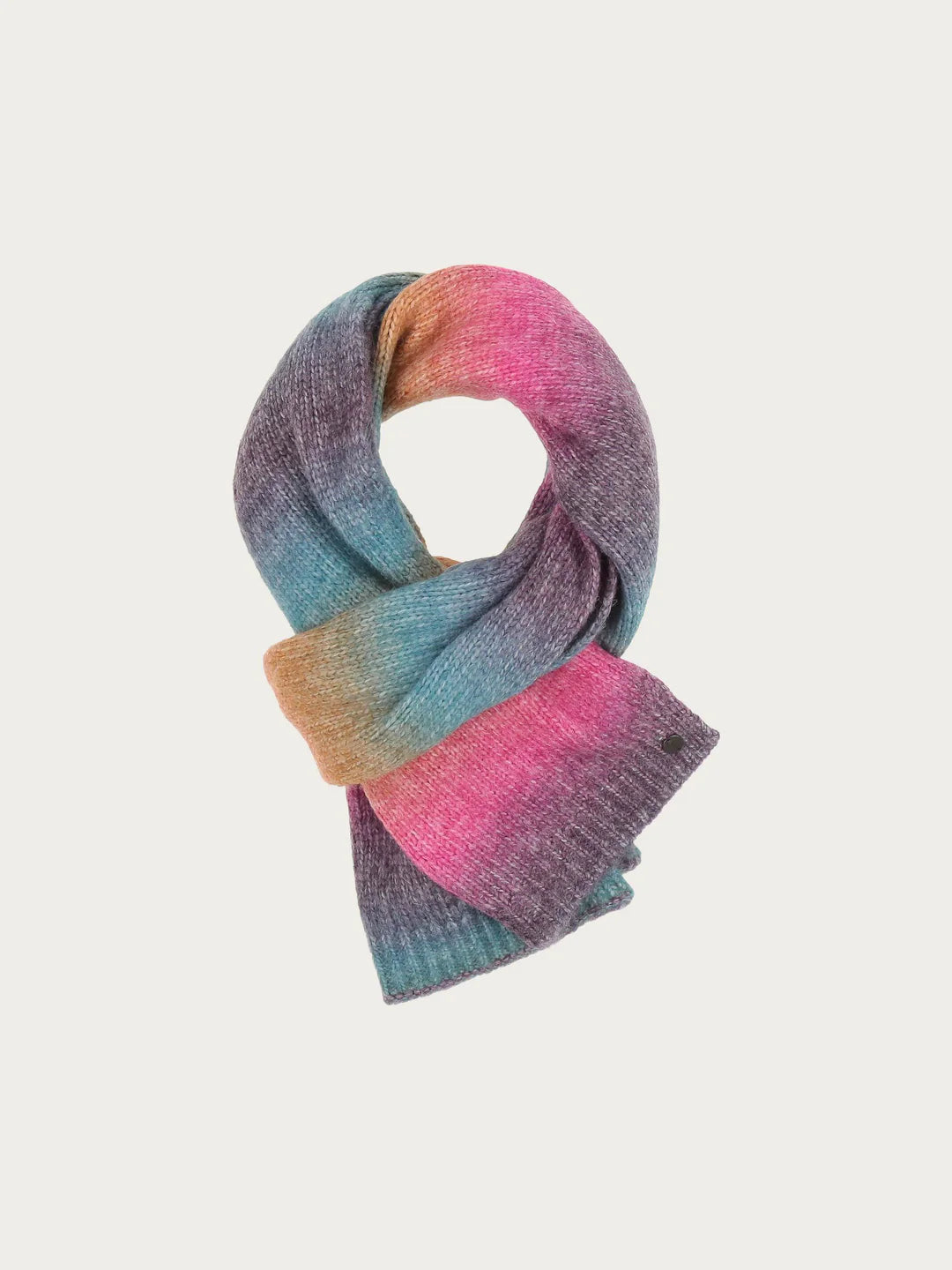 Eye-catching: the cosy knitted scarf with ombré colour gradient attracts everyone's attention. With the 35 x 180 cm scarf, cool temperatures are no longer a problem. Off you go on your next walk or shopping trip!