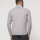 The Freeborne Performance 1/4 Zip Pullover has a contrasting reverse coverstitch, signature puller, lightweight zipper, raised silicone surfer dude logo, and a baseball style bottom hem, the Freeborne is the perfect elevated take on a classic silhouette. Lightweight, moisture wicking, UPF 50, and buttery soft, the Freeborne is sure to be your favourite year-round layering piece.