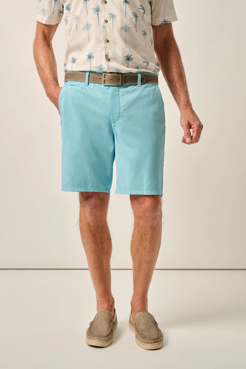 Designed like a classic Bermuda-style short with lightweight fabric and a touch of stretch, these shorts go the extra mile with a garment-dye process that gives them the perfect lived-in look.
