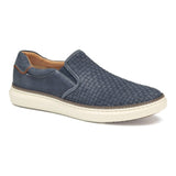 •Nubuck leather upper.
•Leather and textile lining.
•High rebound, ultra comfortable XC Foam® midsole.
•Comfortable Latex and EVA wedge footbed.
•Padded collar.
•Rubber outsole.