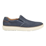 •Nubuck leather upper.
•Leather and textile lining.
•High rebound, ultra comfortable XC Foam® midsole.
•Comfortable Latex and EVA wedge footbed.
•Padded collar.
•Rubber outsole.