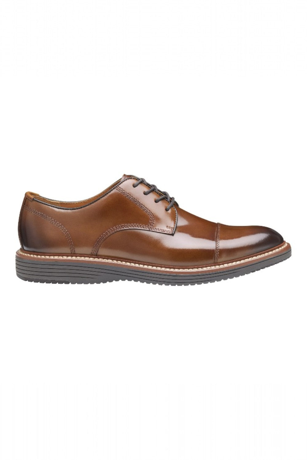 •Full grain leather uppers.
•Leather and anti-microbial polymesh lining (50% recycled).
•Linings are treated with anti-microbial protection for long-lasting wear.
•High-rebound, ultra-light TRUFOAM midsole for cushioning and comfort.
•Removable, molded footbed with memory foam.
•Flexible TRUFOAM EVA outsole with rubber pods provides lightweight, cushioned comfort.