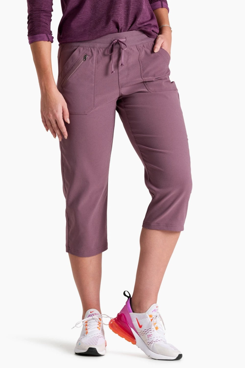 Featuring our durable performance blend fabric with the ideal stretch, the TREKR Pull-On Kapri is ready for casual summer fun. The pull-on waistband and external drawcord let you customize your fit for versatile everyday comfort and wear. Quick-drying, moisture-wicking, and maximum UV protection.