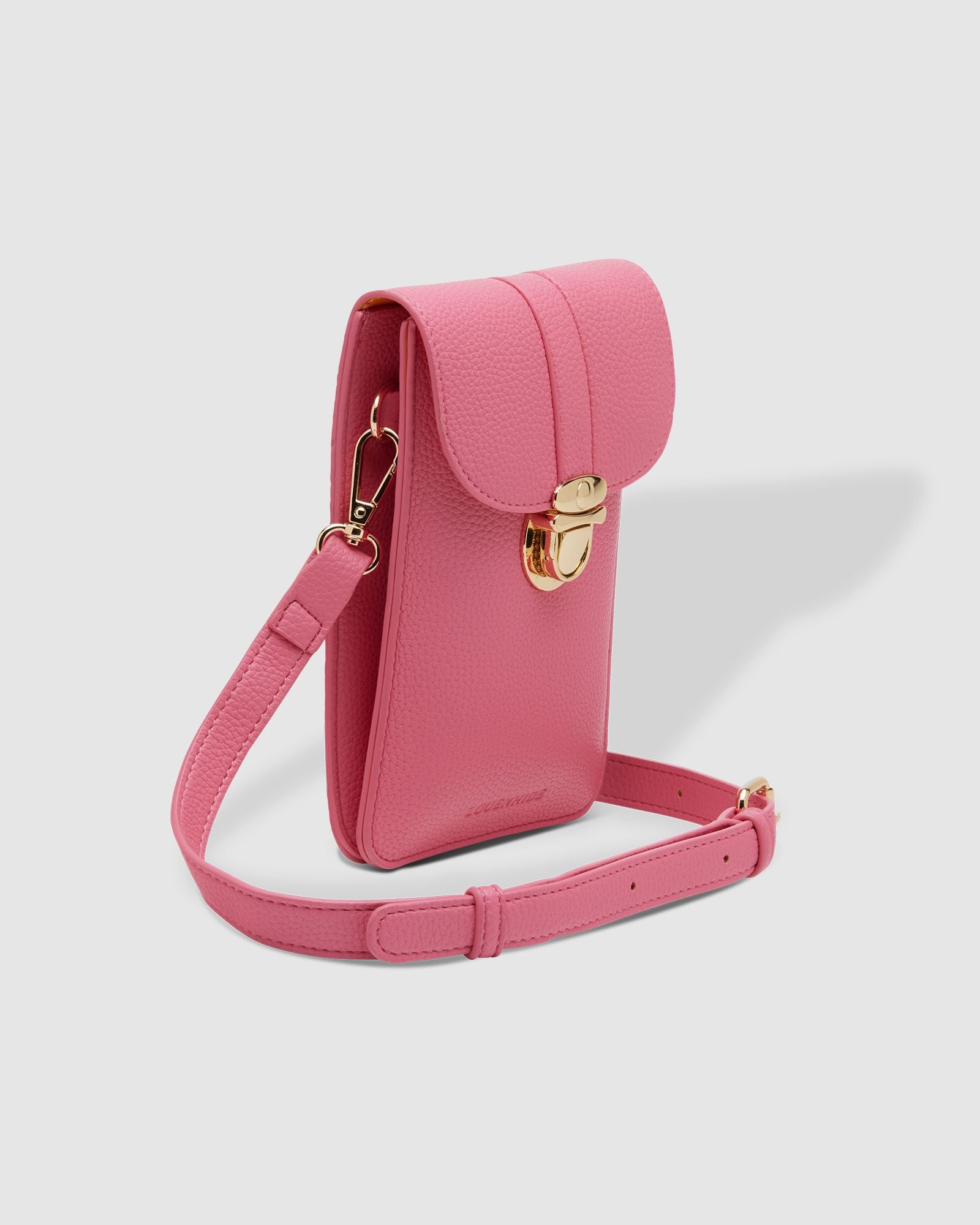 The Louenhide Fontaine Phone Crossbody Bag is the perfect accessory. While offering versatility and fuss-free functionality to your day-to-day life, you can keep your phone and everyday essentials within reach without sacrificing style.