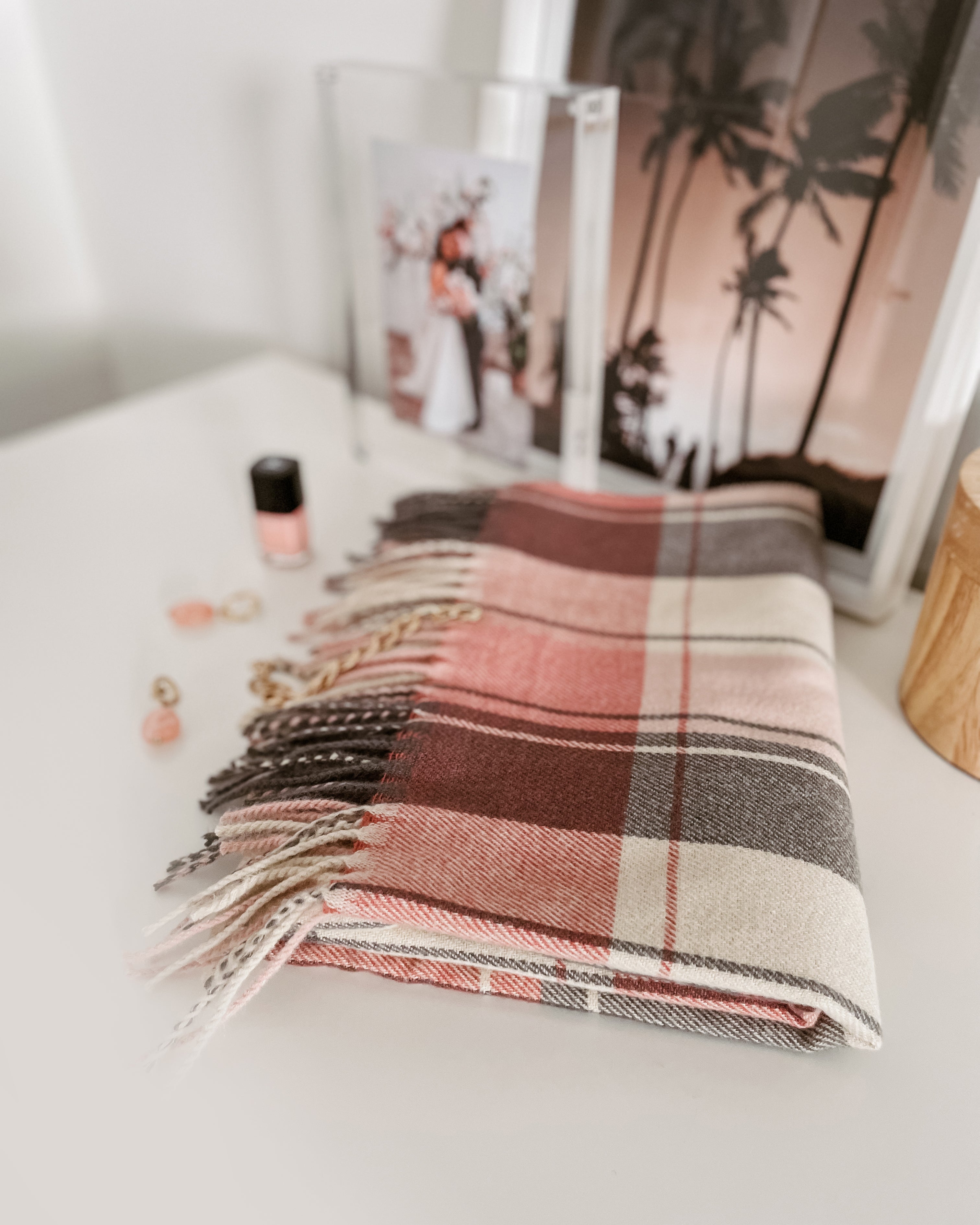 The Louenhide Glasgow Scarf is a timeless tartan pattern in gorgeous winter colourways.