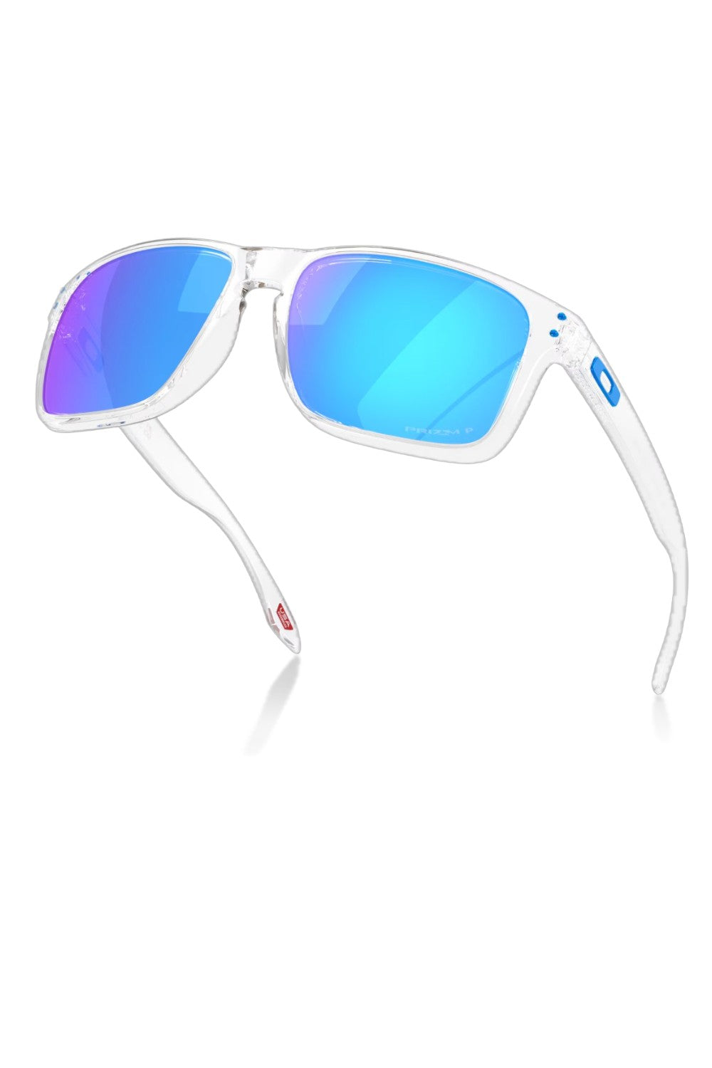 Holbrook is a timeless, classic design fused with modern Oakley technology. Inspired by the screen heroes from the 1940s, 50s, and 60s, this design epitomizes the spirit of exploration and adventure. The iconic American frame design is accented by metal rivets and Oakley icons, perfect for those who seek equal parts performance and style.