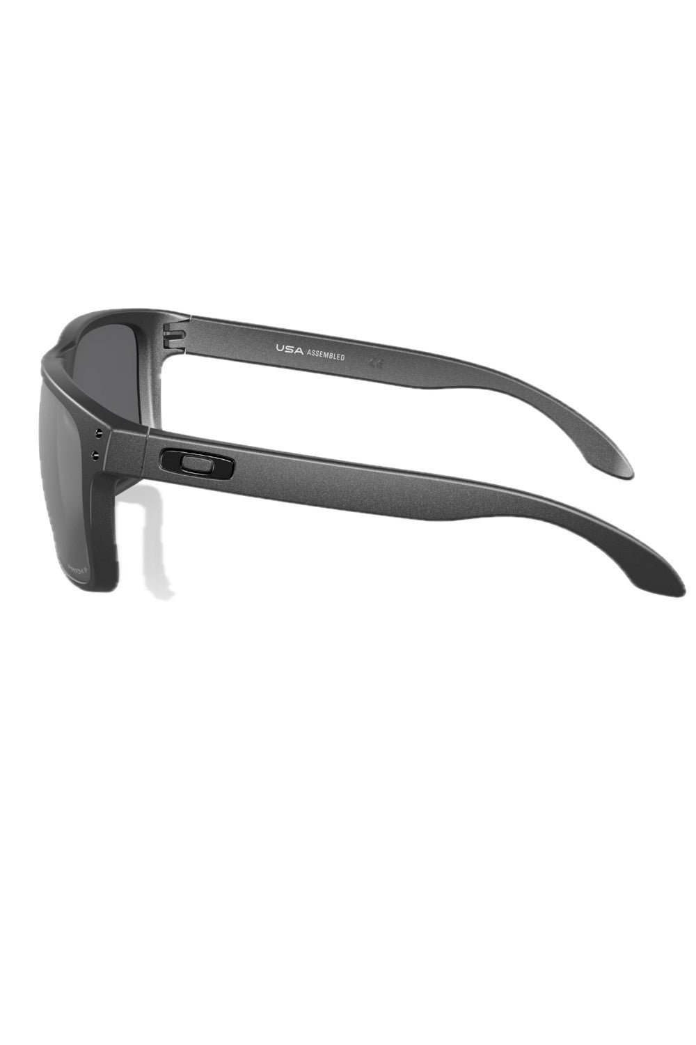 The look of Holbrook, from its iconic style to keyhole bridge and metal rivets, has been scaled up to fit larger faces.