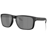 Holbrook is a timeless, classic design fused with modern Oakley technology. Inspired by the screen heroes from the 1940s, 50s, and 60s, this design epitomizes the spirit of exploration and adventure. The iconic American frame design is accented by metal rivets and Oakley icons, perfect for those who seek equal parts performance and style..
