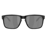 Holbrook is a timeless, classic design fused with modern Oakley technology. Inspired by the screen heroes from the 1940s, 50s, and 60s, this design epitomizes the spirit of exploration and adventure. The iconic American frame design is accented by metal rivets and Oakley icons, perfect for those who seek equal parts performance and style..