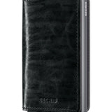 The Slimwallet is a modern take on the classic billfold. With its slim profile, it fits perfectly into every pocket. The generously cut leather holds at least an additional six cards, banknotes and business cards.
