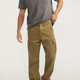 Style meets function with our cargo pants made with Essential Twill fabric. A must-have addition to your spring wardrobe, these offer a relaxed fit with adjustable leg openings. Enjoy the perfect blend of comfort, durability and timeless style.