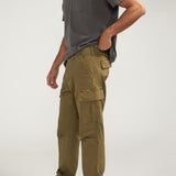 Style meets function with our cargo pants made with Essential Twill fabric. A must-have addition to your spring wardrobe, these offer a relaxed fit with adjustable leg openings. Enjoy the perfect blend of comfort, durability and timeless style.