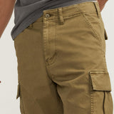 Style meets function with our cargo pants made with Essential Twill fabric. A must-have addition to your spring wardrobe, these offer a relaxed fit with adjustable leg openings. Enjoy the perfect blend of comfort, durability and timeless style.