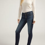 Suki is the bestselling Silver Jeans Co. curvy fit for good reason, and is now made with Luxe Stretch denim. Designed to enhance your shape, these beloved women’s jeans create a flattering silhouette—with ease in the hip and thigh to hug every angle. The classic mid rise is comfortable, and the contoured waistband ensures a zero-gap fit.