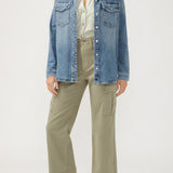 The perfect layer for any season? A denim shacket. This stylish top layer combines the structure of a jacket with the ease of a shirt, featuring a relaxed fit and oversized pockets. Wear it open or buttoned up, dressed up or down—this jean shacket is sure to be your new staple layer.