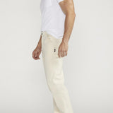 Add a touch of creativity to your wardrobe with a classic style that brings out the fresher side of spring and summer. Our light cream painter pants sit comfortably at the waist, with a relaxed fit, a novelty loophole and an easy access pocket on the sides.