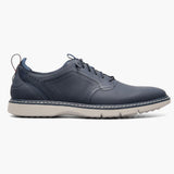The perfect mix of dress and casual, the Stacy Adams Synchro Plain Toe Elastic Lace Up also effortlessly blends classic and modern style. The result is a versatile shoe that can be worn to the office, a night out, or a weekend away.