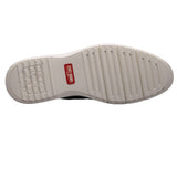 The perfect mix of dress and casual, the Stacy Adams Synchro Plain Toe Elastic Lace Up also effortlessly blends classic and modern style. The result is a versatile shoe that can be worn to the office, a night out, or a weekend away.
