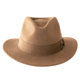 Your new favourite casual hat! Smooth to the touch, packable, and adjustable (Velcro strap), this crown will surely become one of your go to’s, no matter where you are. Going fishing, or getting on a plane, this hat can easily become your new best friend!