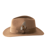 Your new favourite casual hat! Smooth to the touch, packable, and adjustable (Velcro strap), this crown will surely become one of your go to’s, no matter where you are. Going fishing, or getting on a plane, this hat can easily become your new best friend!