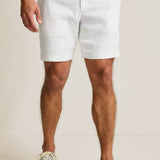 Want a more comfortable approach to elevated style for sunnier places? Start with these shorts that are crafted from a soft cotton-linen blend with just enough stretch and an effortless flat-front fit.