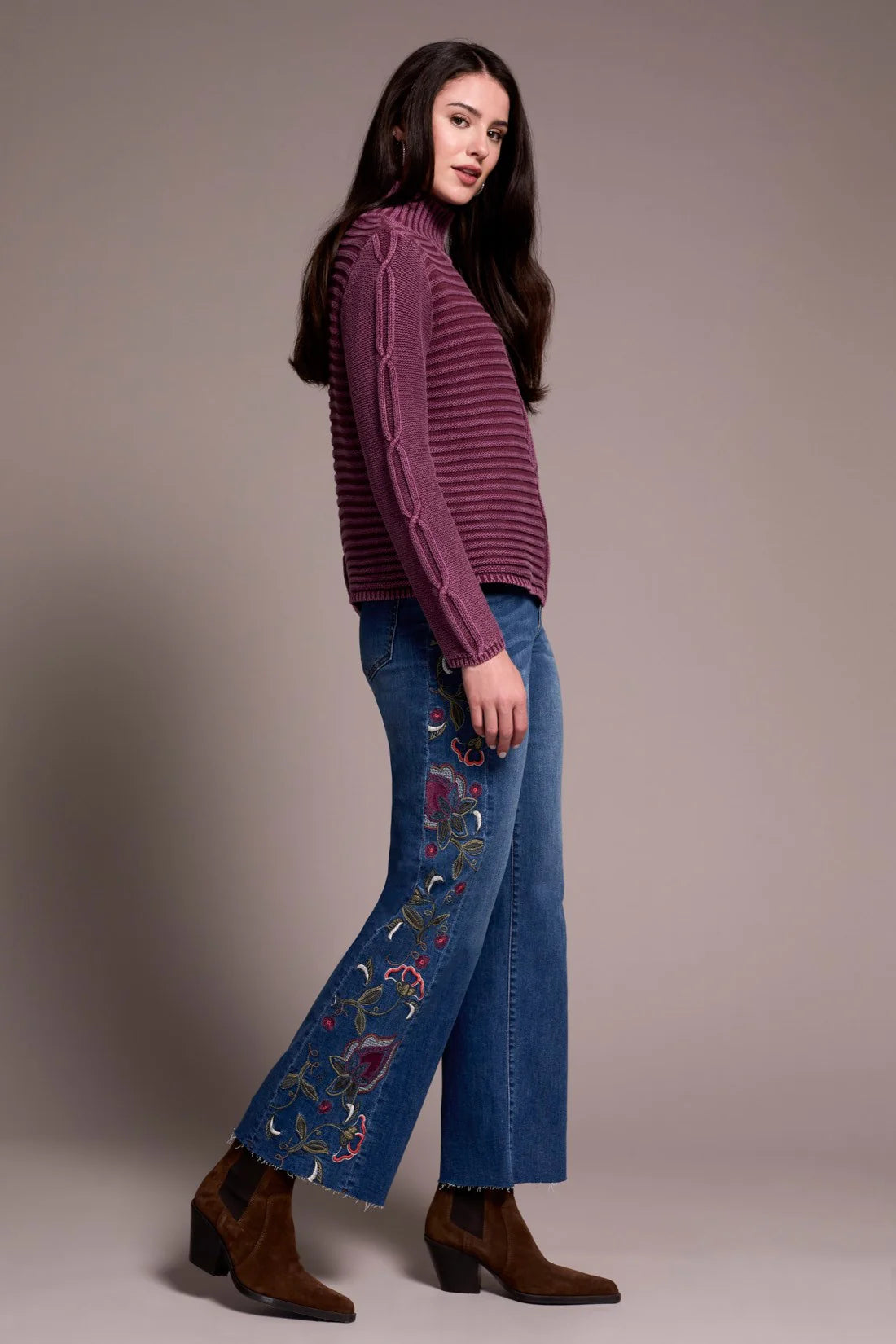 Indulge in cozy comfort with this warm sweater featuring a mock neckline and long sleeves for full coverage. Crafted from soft cotton yarn and finished with a vintage wash, it exudes timeless charm. The loose fit and drop shoulder create a relaxed silhouette, making it perfect for effortless, laid-back style.