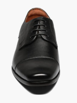 Sophisticated by nature, a cap toe oxford is a truly classic design.