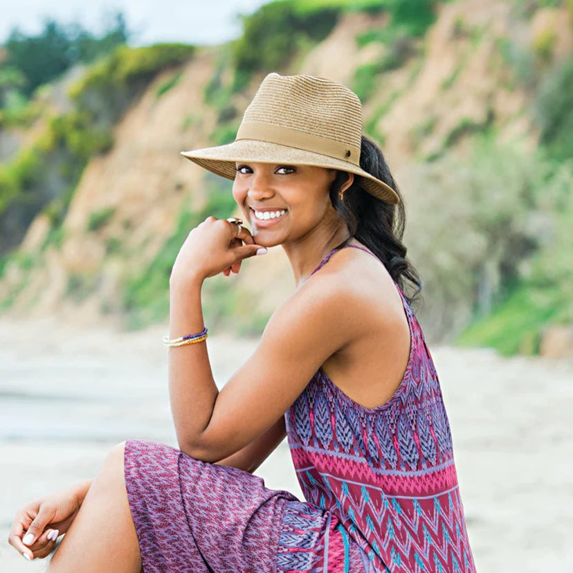 This ponytail hat gives a playful and sophisticated look.