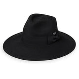 Versatility and comfort create this elegant hat. Feminine, wide-brimmed and crafted from flexi weave fabric. UPF50+