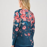 This FDJ long sleeve boat neck top features a beautiful floral print that adds a touch of elegance to any outfit. The design is denim-friendly, making it versatile and perfect for any casual occasion. Elevate your style with this top's eye-catching pattern and comfortable fit.