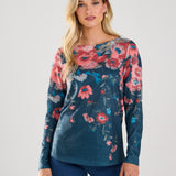 This FDJ long sleeve boat neck top features a beautiful floral print that adds a touch of elegance to any outfit. The design is denim-friendly, making it versatile and perfect for any casual occasion. Elevate your style with this top's eye-catching pattern and comfortable fit.