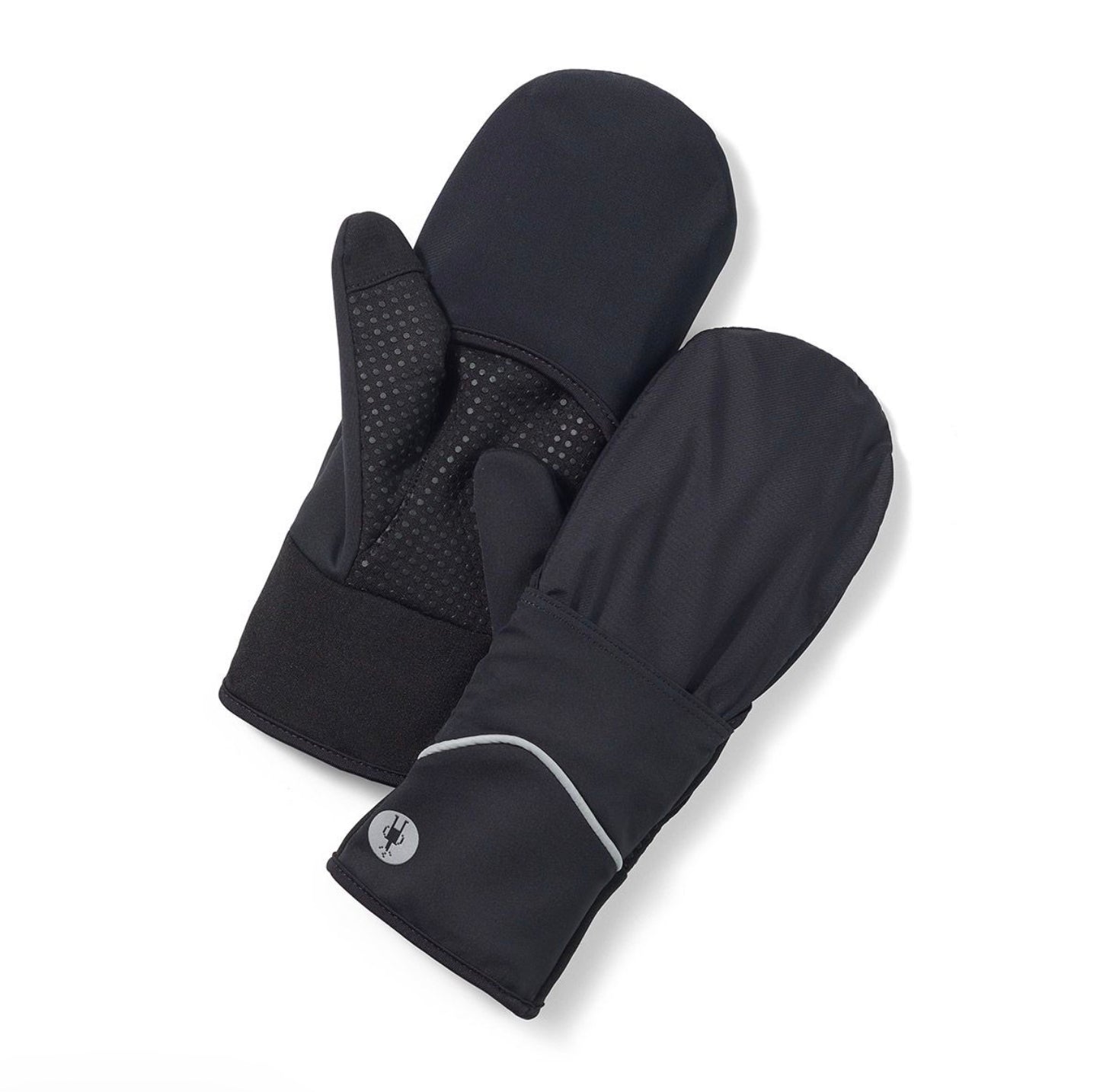 Need a hand braving those gusts? Our Active Fleece Wind Mitten has you covered. Soft-brushed Merino next to skin and a windproof overlay keep your hands safe andwarm. There are also reflective elements around the mittens. Plus, we made the thumb and index finger touchscreen-compatible, just in case you want to snap a mountaintop selfie or two.