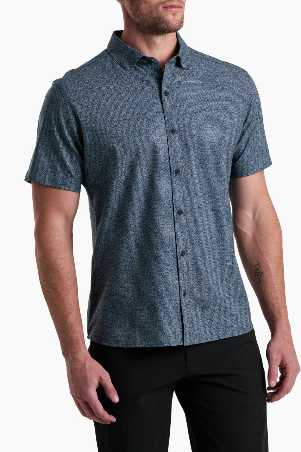 Nothing beats the heat like the KÜHL BREEZE. Our lightweight, perforated construction provides the ultimate in breathability, moisture control, and quick dry performance to keep you cool in warm temperatures. Featuring a versatile design, UV protection, and stretch, the comfort of the BREEZE will blow you away.