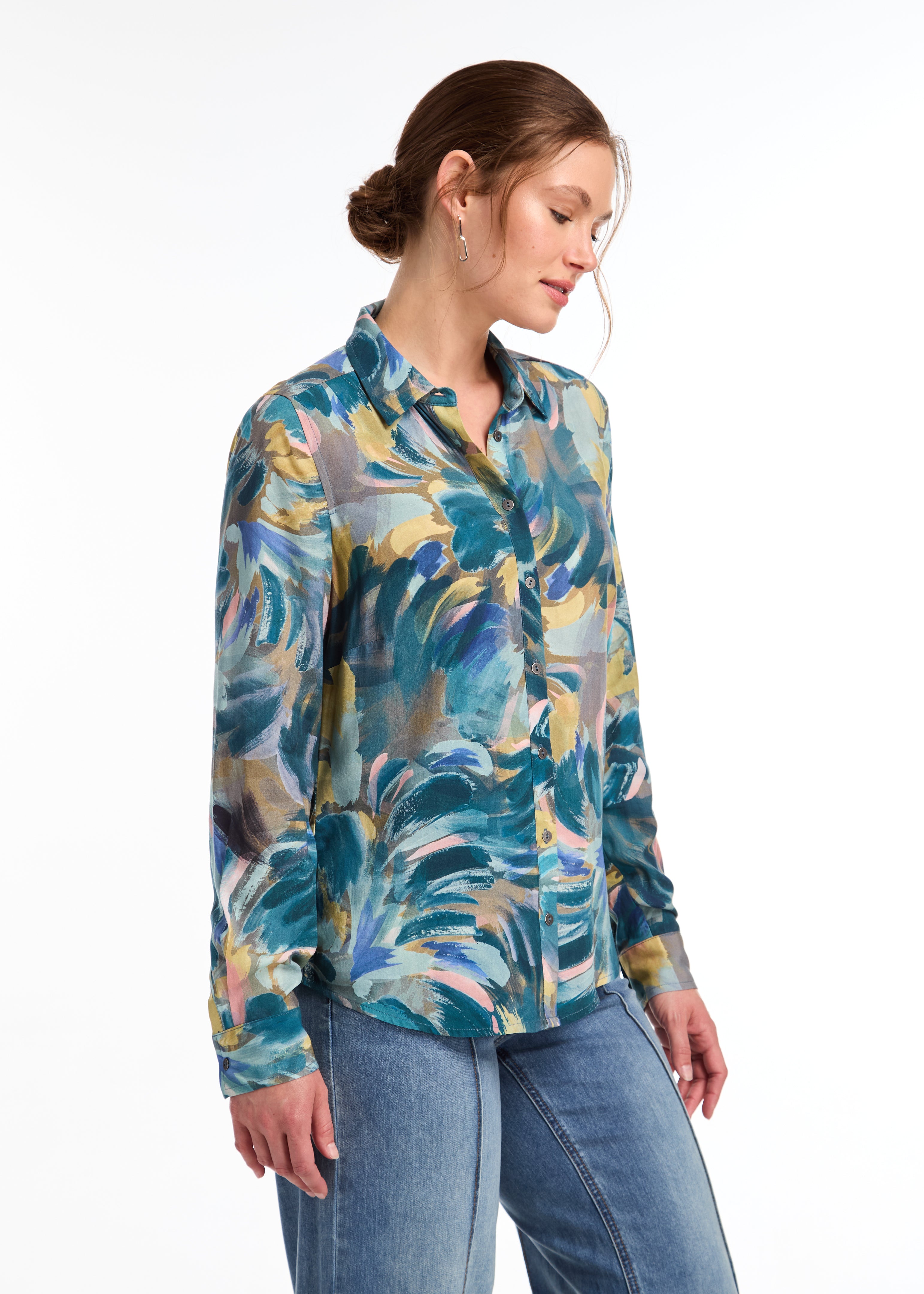 Introduce some artistic flair to your wardrobe with the FDJ Long Sleeve Print Shirt. With its unique print and comfortable design, this shirt is sure to make a statement while keeping you looking and feeling great. Add a touch of creativity to your look with the FDJ Long Sleeve Print Shirt.